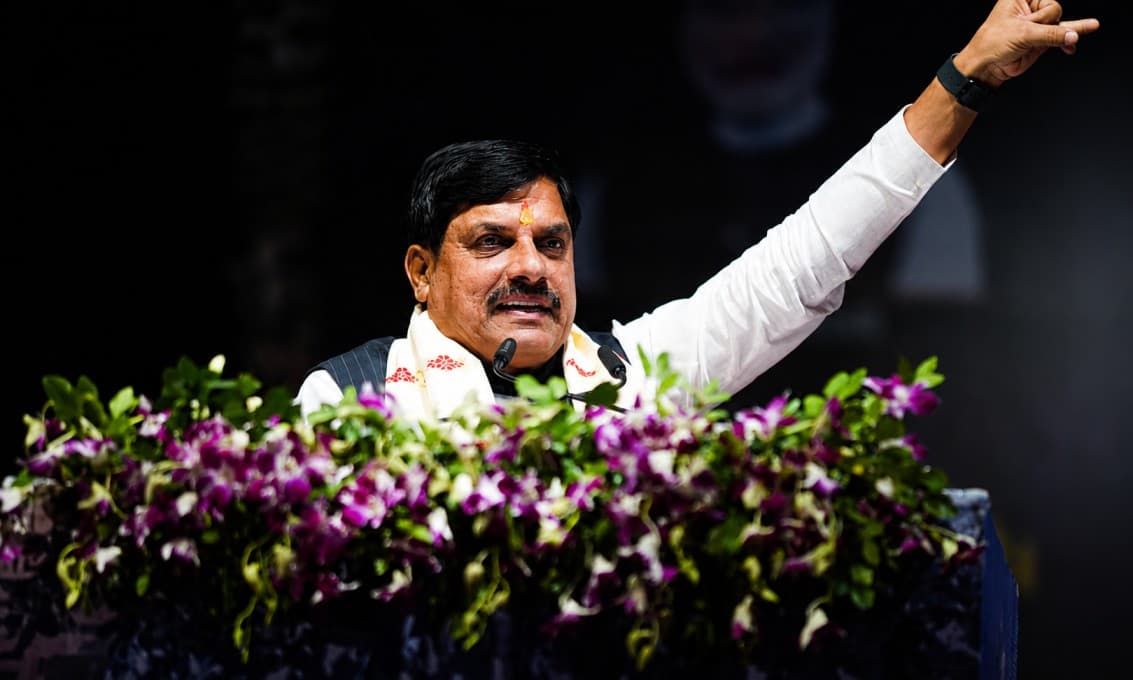 MP प्रशासनिक सख्ती: सीएम का कड़ा निर्देश, विभागों में अब नहीं लटकेंगी प्रमोशन की फाइलें